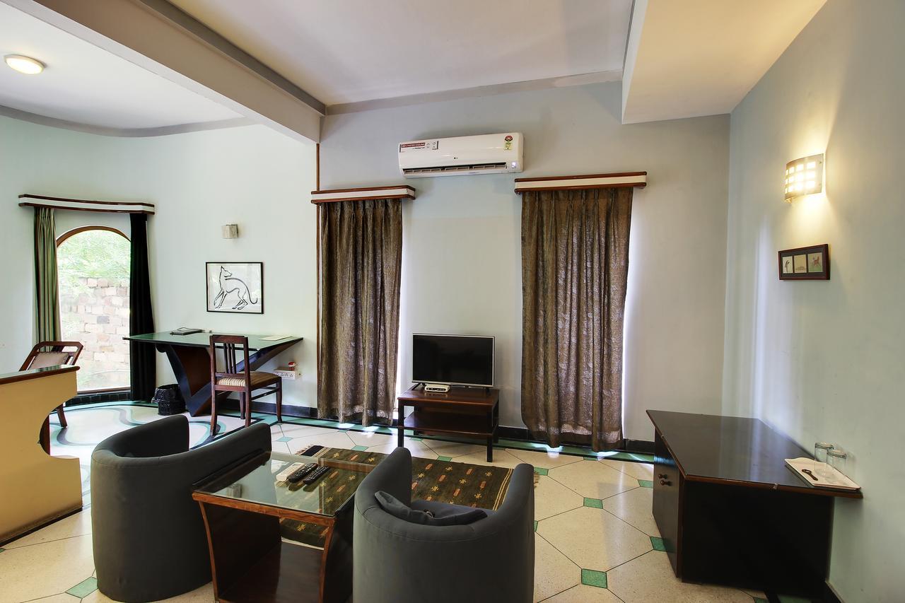Hotel Inn Season Mahamandir Ngoại thất bức ảnh
