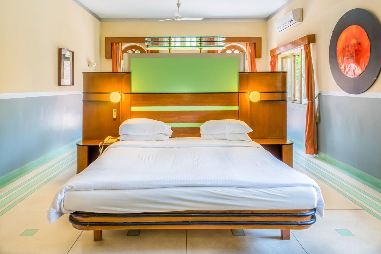 Hotel Inn Season Mahamandir Ngoại thất bức ảnh