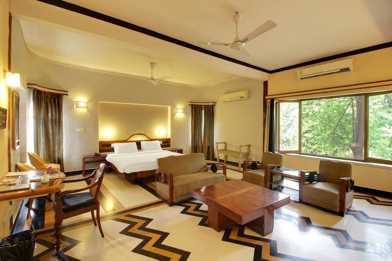 Hotel Inn Season Mahamandir Ngoại thất bức ảnh