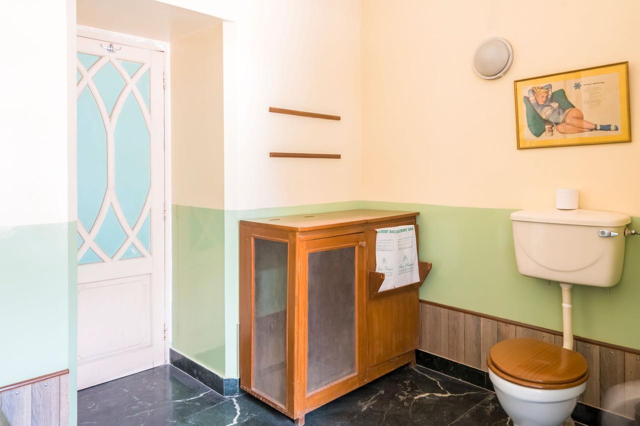 Hotel Inn Season Mahamandir Ngoại thất bức ảnh