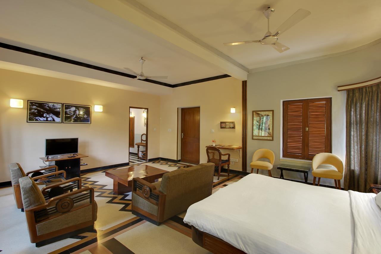 Hotel Inn Season Mahamandir Ngoại thất bức ảnh