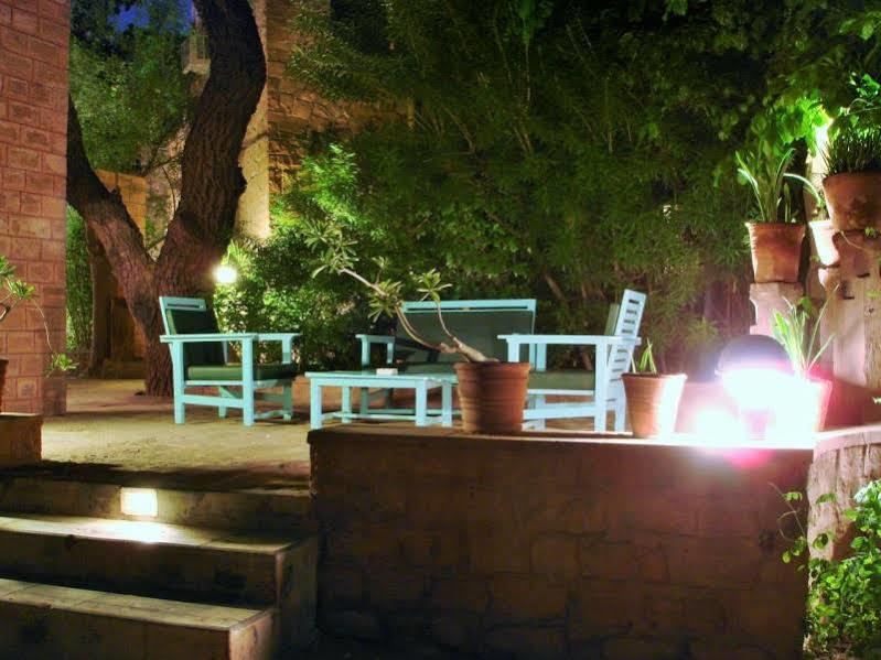 Hotel Inn Season Mahamandir Ngoại thất bức ảnh